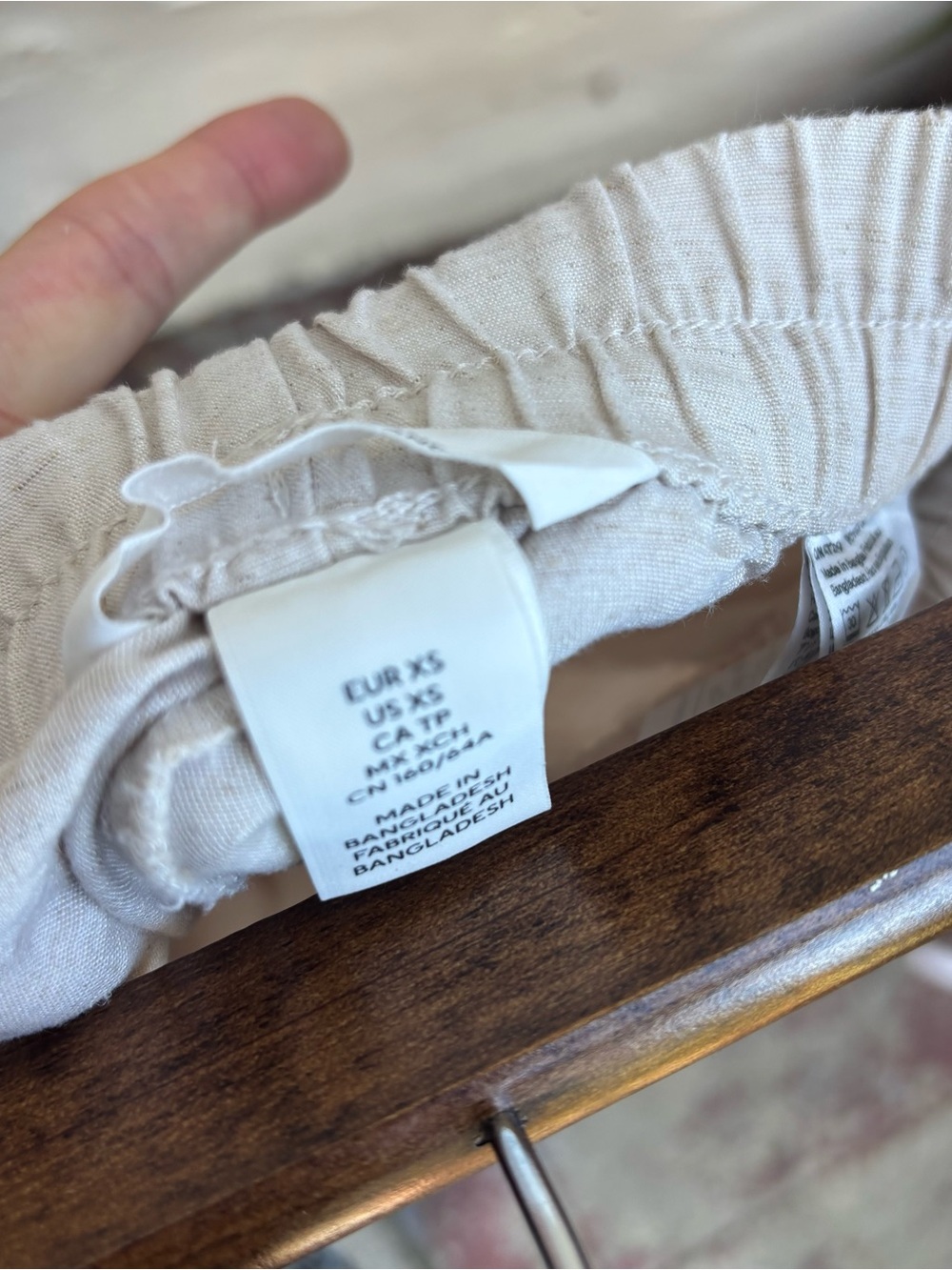 H&M Beige Drawstring Wide-Leg Pants - Picture 6 of 8